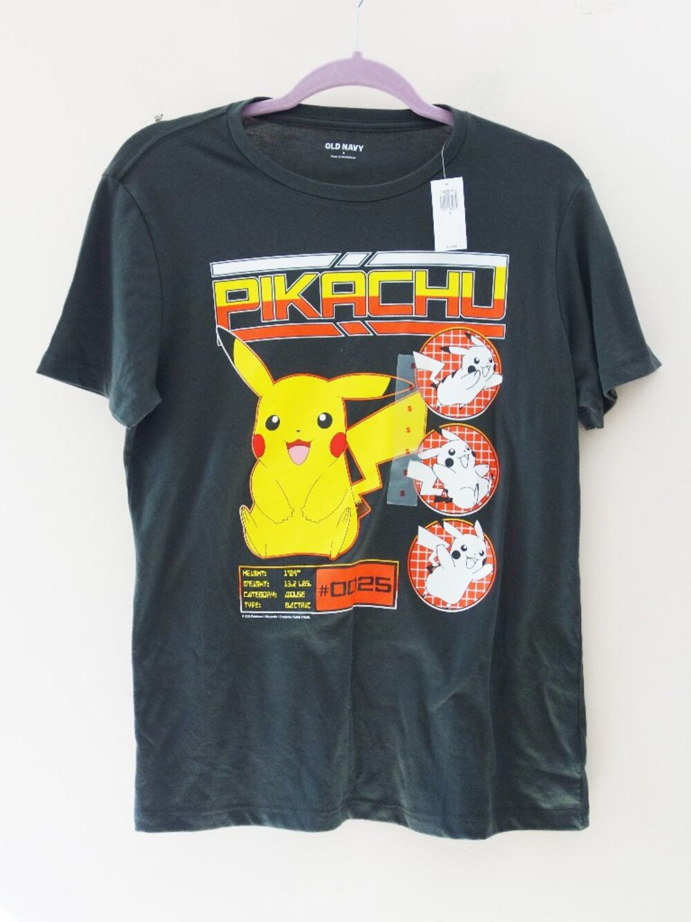 Old Navy Pokemon Pikachu Graphic T-shirt Crew Neck Size Small NWT!